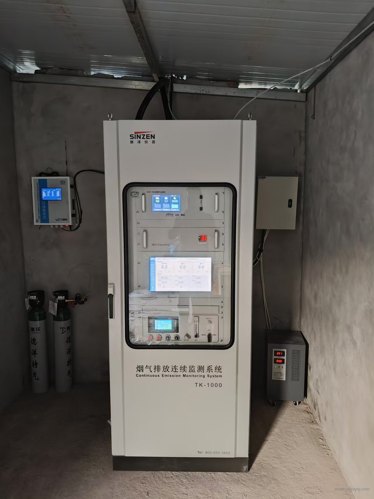 1730698125857756.jpg 煙氣在線監(jiān)測(cè).jpg